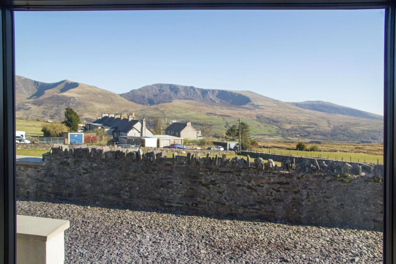 Nantlle Canolfan Y Fron מראה חיצוני תמונה